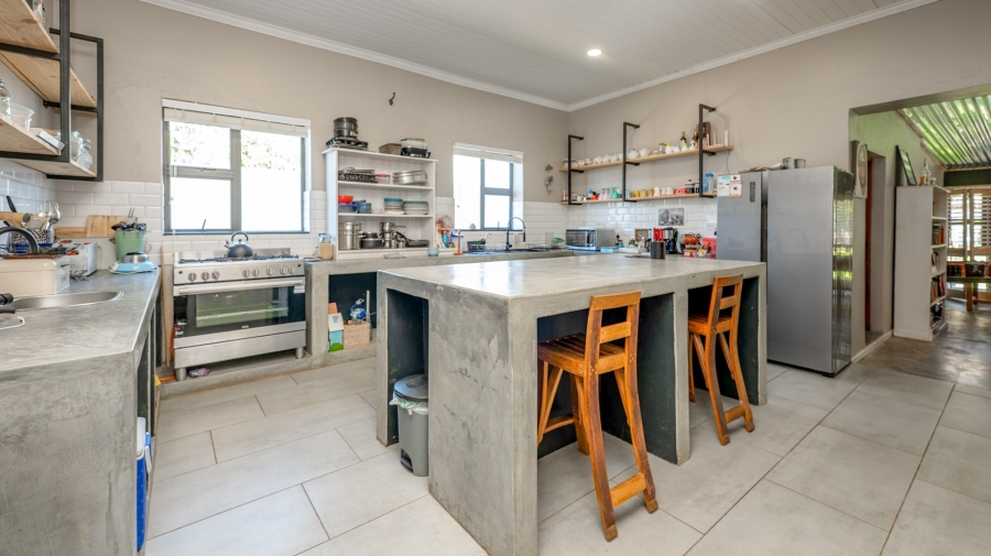 5 Bedroom Property for Sale in Bredasdorp Western Cape